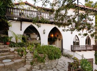 1308 Oberlin Dr, Glendale, CA 91205