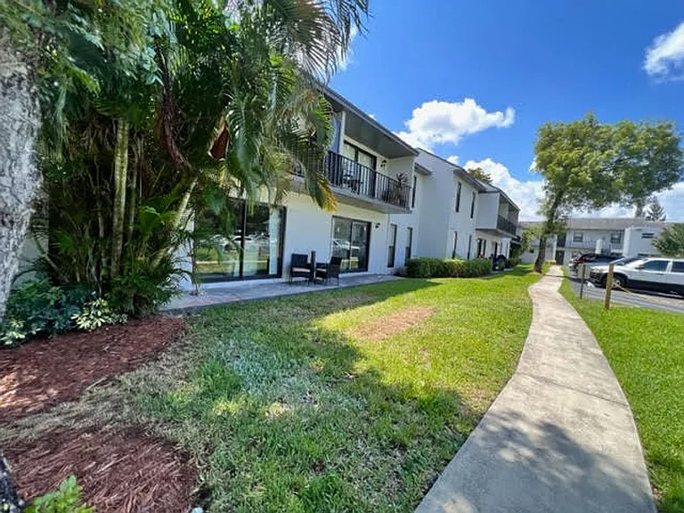 Colonial Village - 7550 Stirling Rd — Photo 42