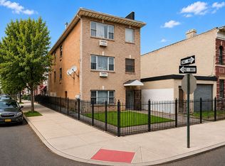 925 Dumont Ave, Brooklyn, NY 11207