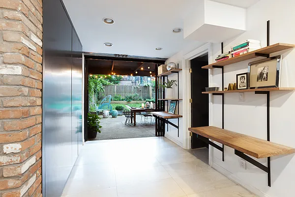 Sold by Compass | media 8