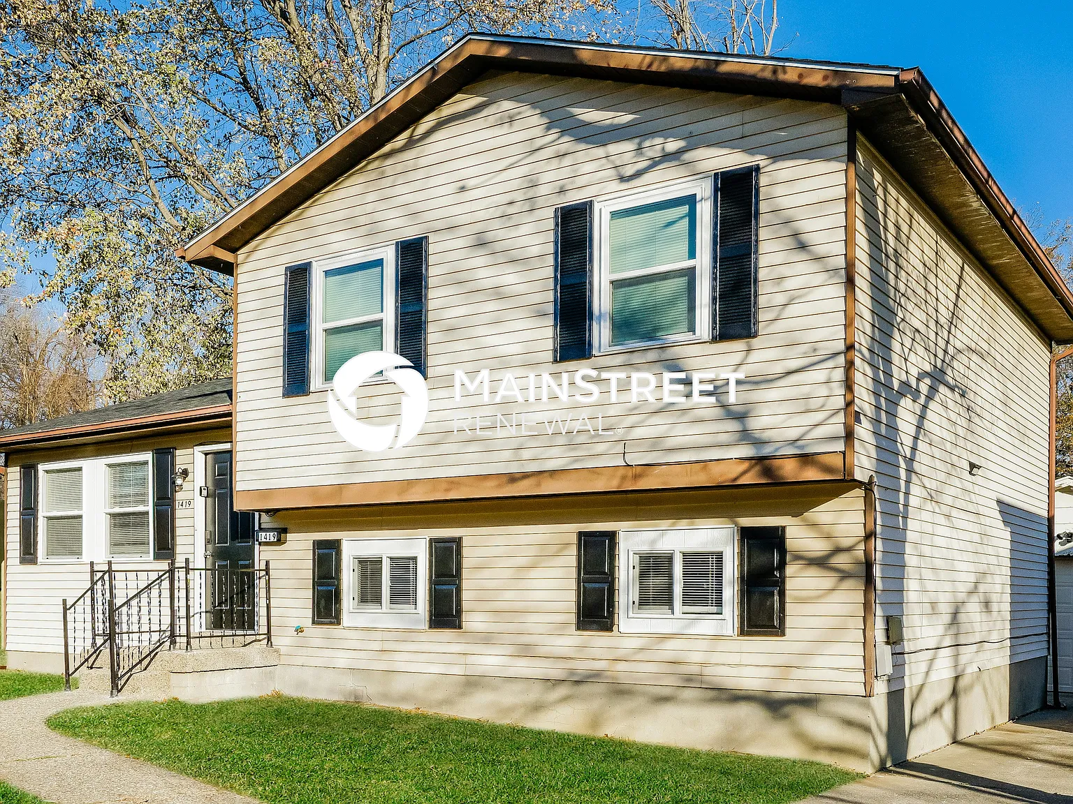 1419 Knight Rd — Photo 2