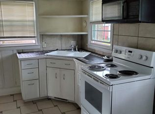 1311 39th St, Wilmington, NC 28403