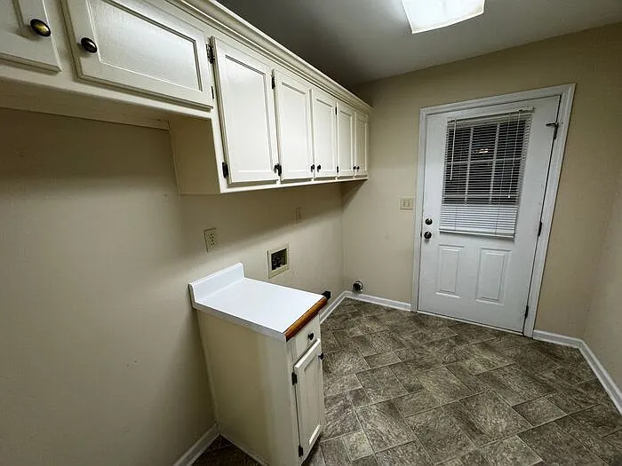 304 Bay Hill Way SW — Photo 22
