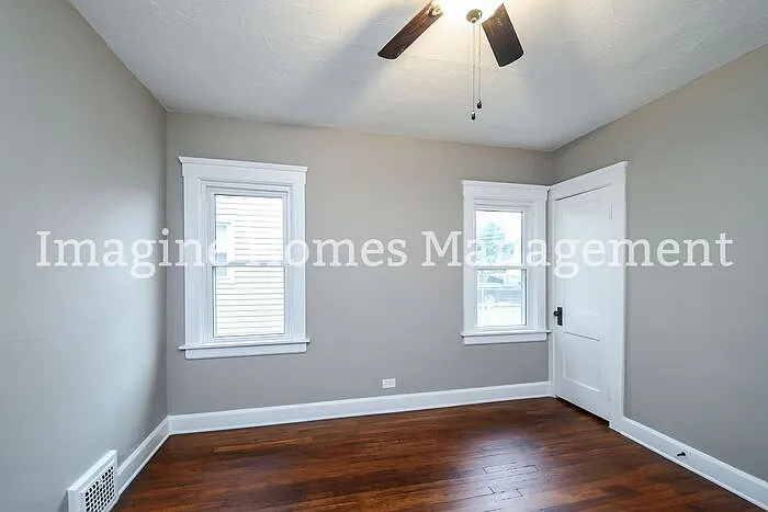 2176 Glenbury Ave #1 — Photo 11