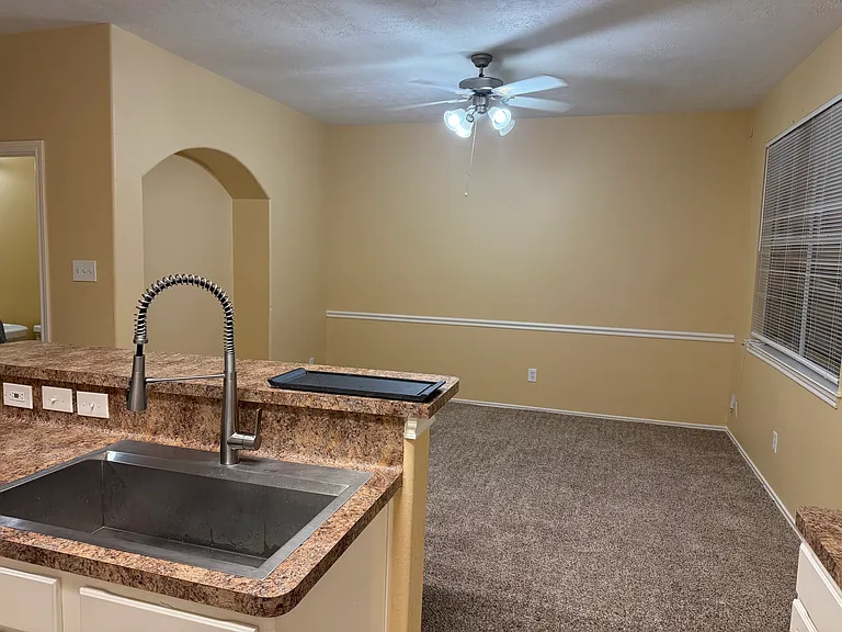 6139 Shelbourne Park Ln #6139 — Photo 7