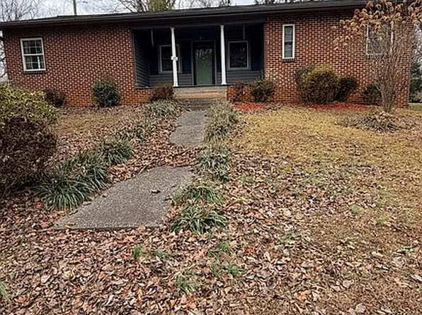 1401 E Union St, Morganton, NC 28655