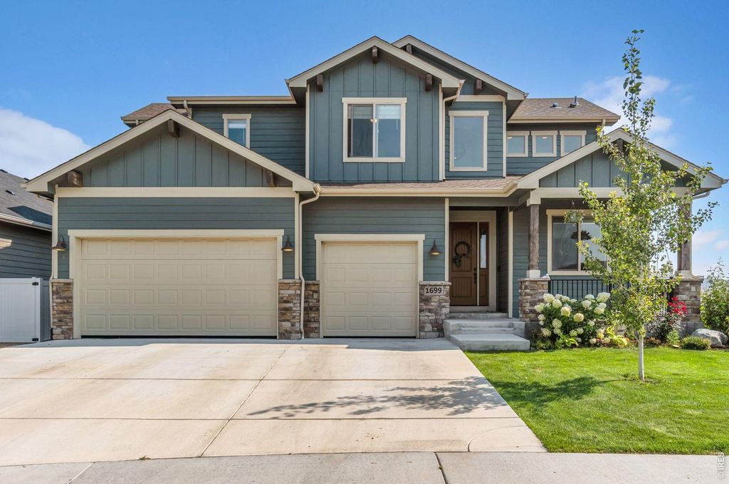 1699 Corby Dr