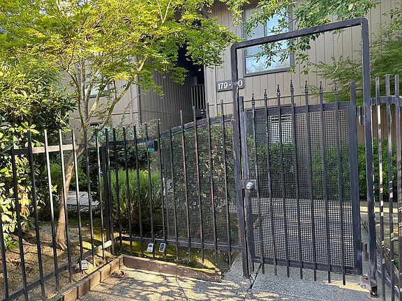 2nd image of 2486 Larkspur Ln APT 190