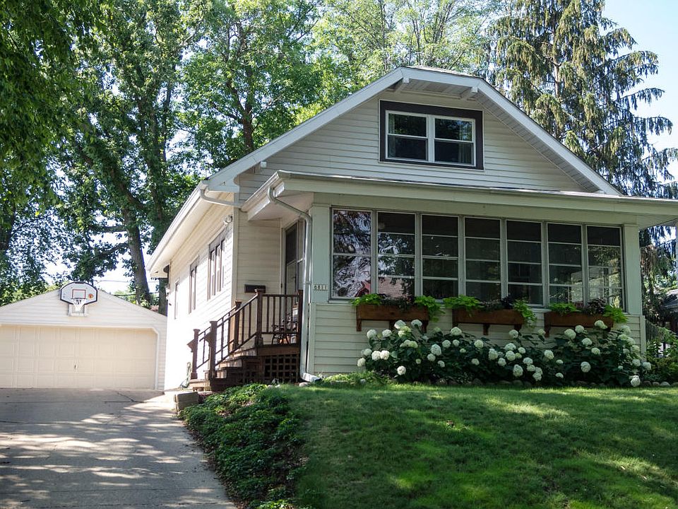 1st image of 6811 Cedar St