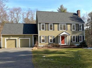 90 Thunder Rd, Sudbury, MA 01776