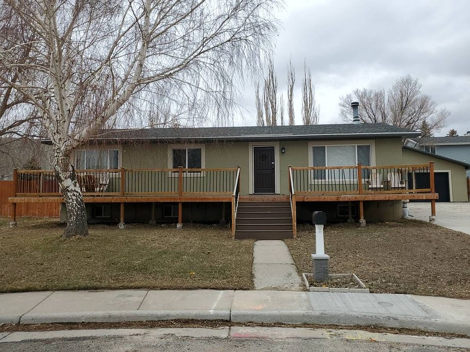 1st image of 2140 N Dakota Ln