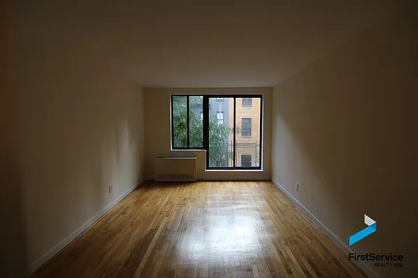 Rented by FirstService Realty (legacy) | media 18