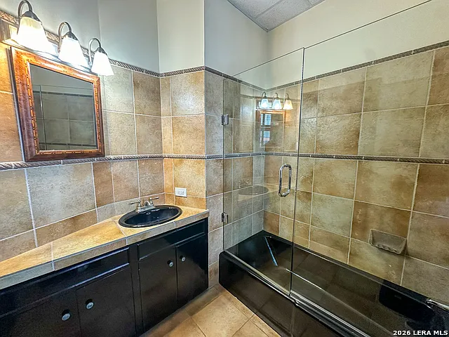 245 Losoya St — Photo 20