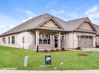 21932 Shearwater Dr, Athens, AL 35613