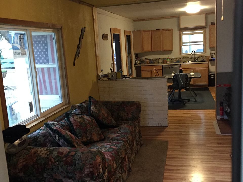 1st image of 1512 Dogwood St