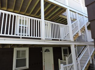 128 Pine St #6, Cambridge, MA 02139