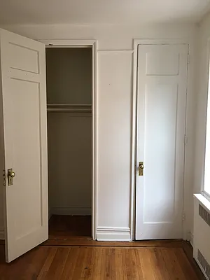 Rented by Lang Realty LLC | media 18