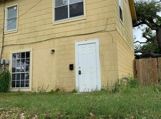 137 S Rife St, Aransas Pass, TX 78336