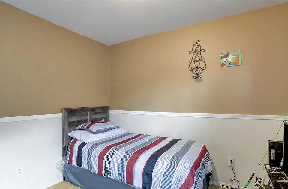 1st image of 74 N Garden Park Dr #24