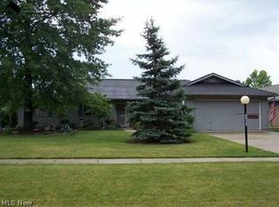 21801 Little Brook Way, Strongsville, OH