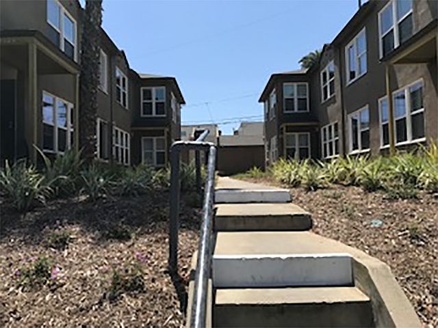 1st image of 3316 W 73rd St #3324-3
