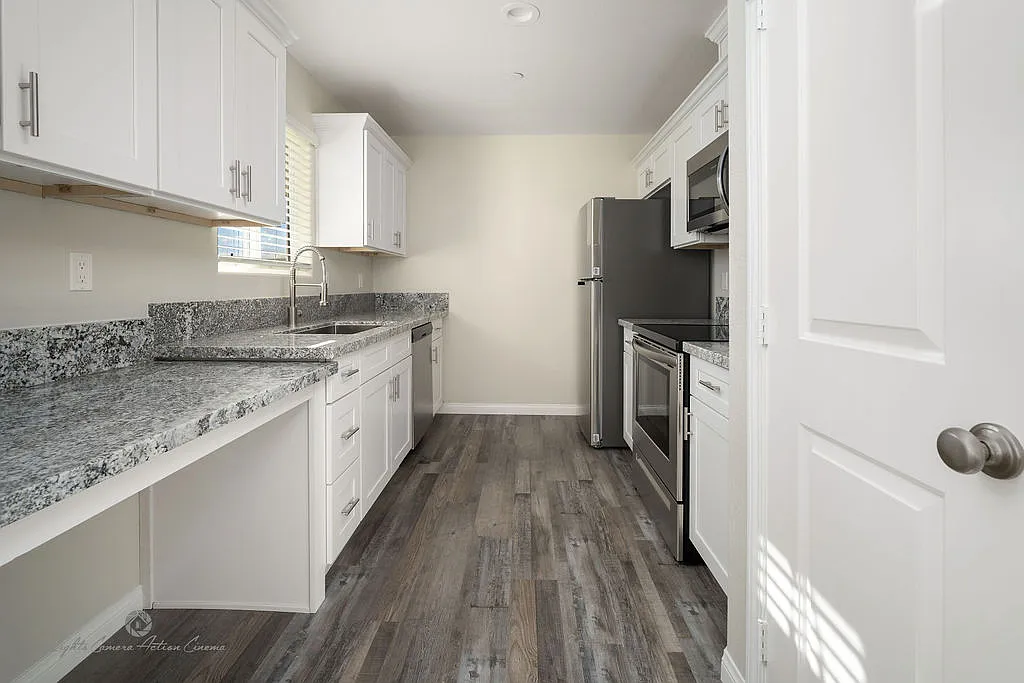 2 bed, 863 sqft, $1,350 — Photo 3
