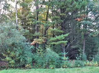 1182 N Hillside Dr #9, Ludington, MI 49431