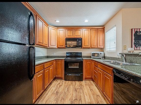 2nd image of 29217 Sage Ave Unit D206