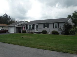 129 Laura Ct, Chittenango, NY 13037