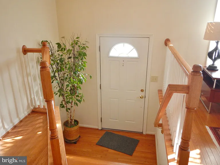 2012 Gallows Tree Ct — Photo 2