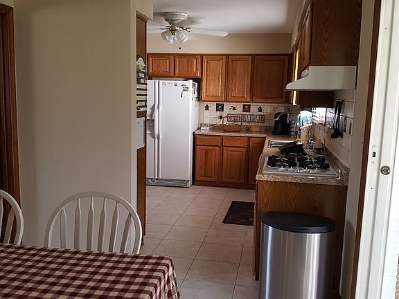 Eat in dining room