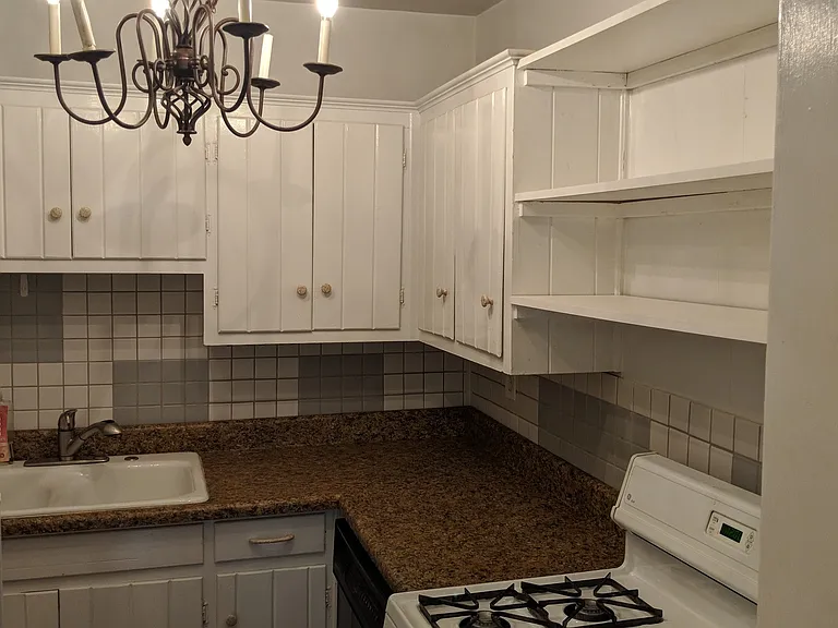 Maple Place Apartments — Photo 5