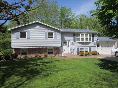 541 Elmgrove Rd, Rochester, NY, 14606