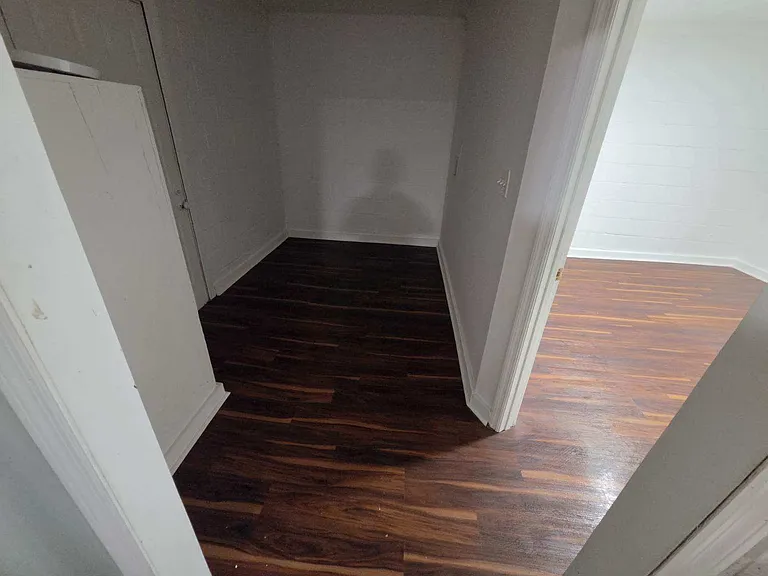 Small utility room