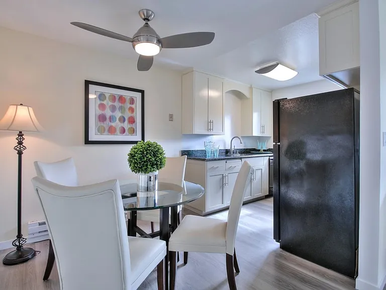 471 Acalanes Dr #29 — Photo 1