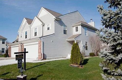 2nd image of 9245 Eden Woods Ct