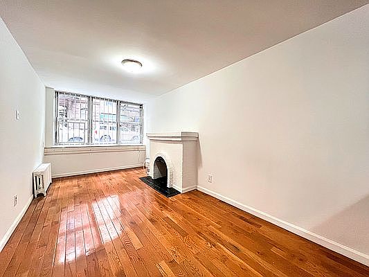1st image of 8 Jones St #1F