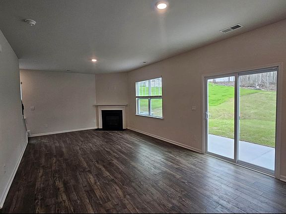 5th image of 3834 Rosewood Dr #3834