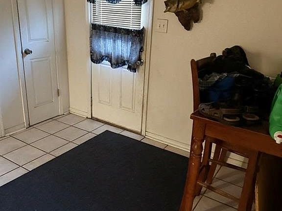 4th image of 292 Meadows Dr #294