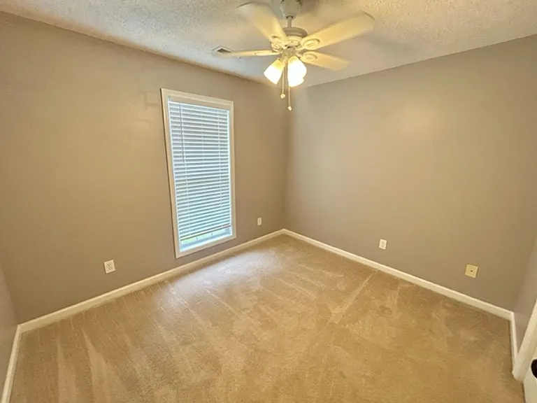 4429 Maysville Rd — Photo 20