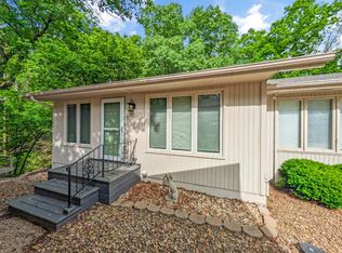 1 Mellor Ct, Bella Vista, AR 72715