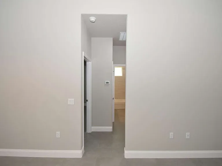 17 Ryapple Ln #B — Photo 18