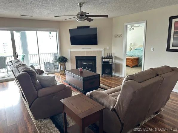 432-3B Regatta Bay Cir, Lake Ozark, MO 65049