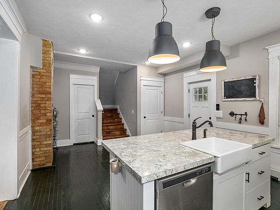 5th image of 747 5th St NW