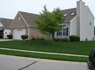 9250 Crossing Dr, Fishers, IN 46037