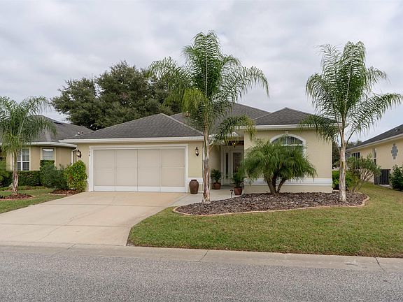 5th image of 724 Crestwood Dr