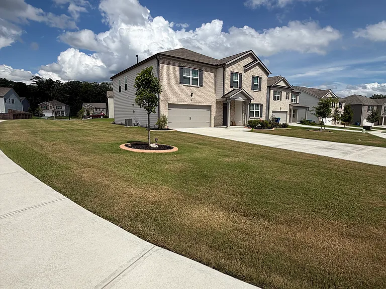 2713 Piper Dr — Photo 16