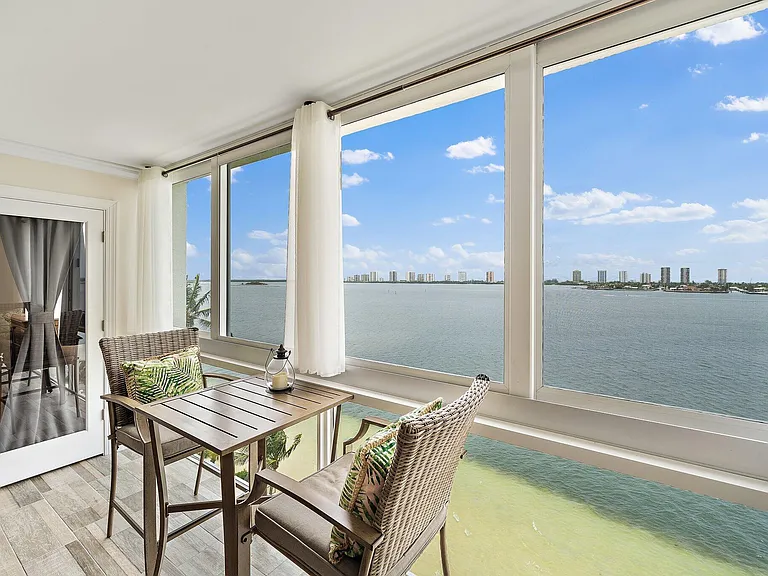 301 Lake Shore Dr #802 — Photo 17