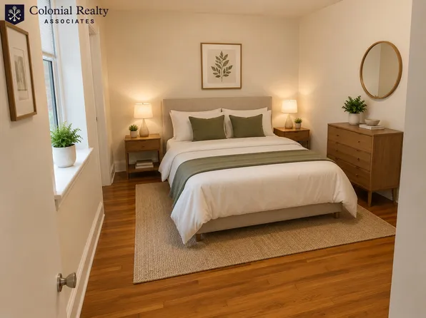 35 Lancaster Ter, Brookline, MA