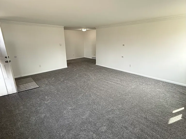 61 Park Club Ln #A — Photo 7